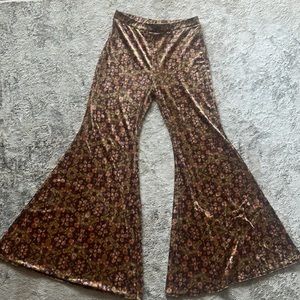 Free people size Medium Velvet 70s Flared Pants (Fits like a large)